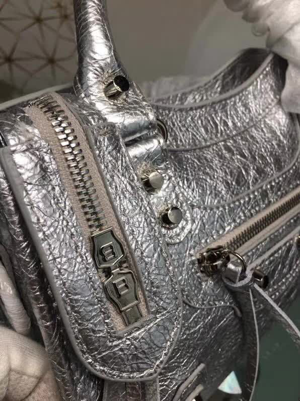 BALENCIAG巴黎世家 原版 義大利進口爆裂銀皮 新款 手提單肩斜挎包  BL1243